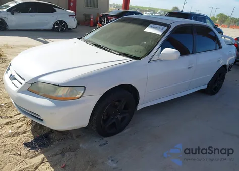 2002 Honda Accord 3.0 Ex из США, поврежденный, VIN 1HGCG16582A073701